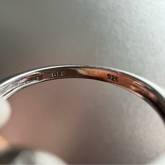 1.01 Ct Oval Green Peridot White Topaz 925 Sterling Silver Ring - Picture 5 of 6